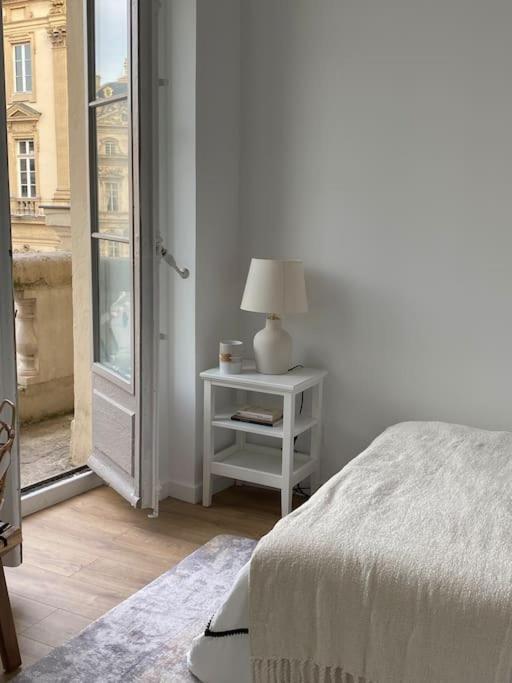 Grand Balcon Place Des Terreaux Lyon Exterior photo