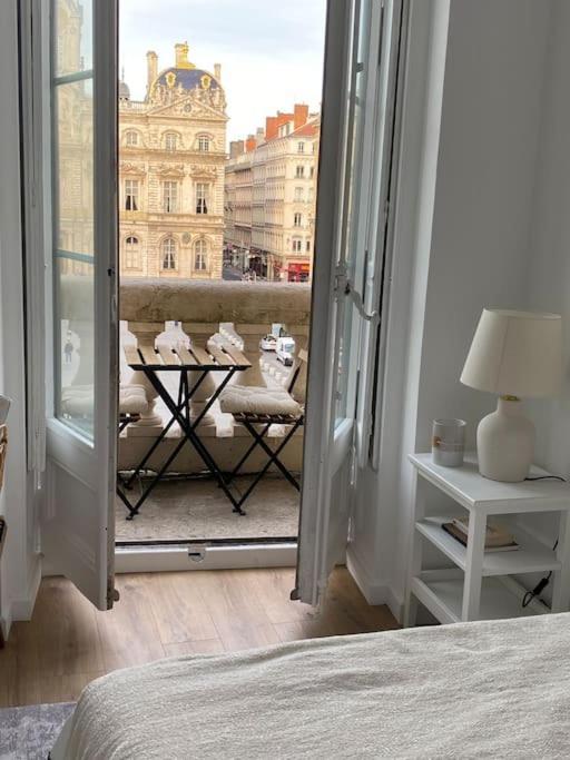 Grand Balcon Place Des Terreaux Lyon Exterior photo
